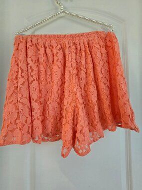 Mudd, Size Medium Lace Linned Shorts